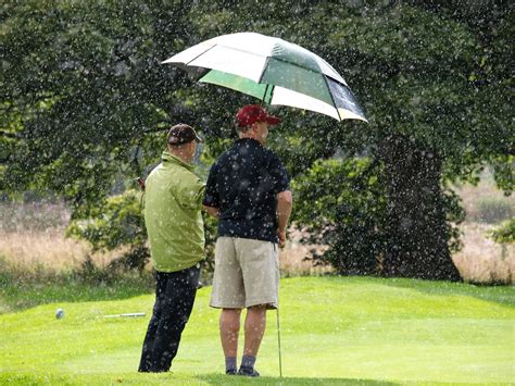 Can You Golf In The Rain Absolutely The Resort At Eagle Point