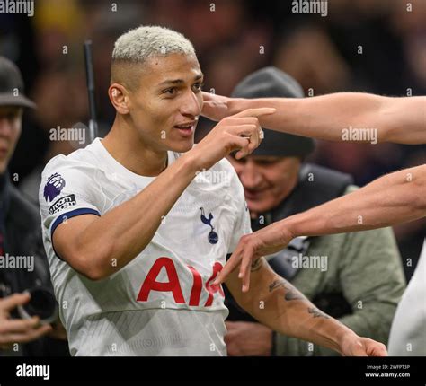 richarlison goal spurs  res stock photography  images alamy