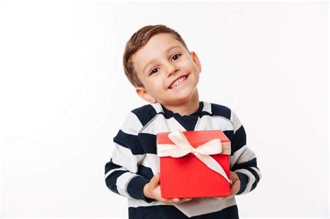 9 Ways To Excite Children with Birthday Gifts For Kids