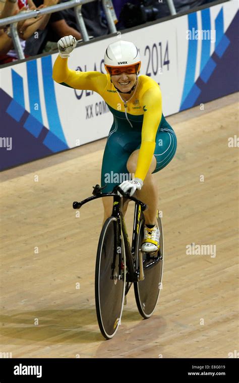 Anna Meares Aus Celebrates Victory And A New Commonwealth Games