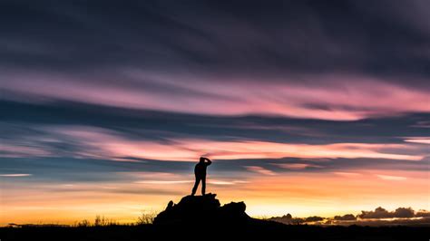 Nacreous Clouds Explained: How It Happens (And Where To See Them)