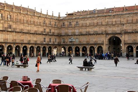 5-five-5: Old City of Salamanca (Spain)