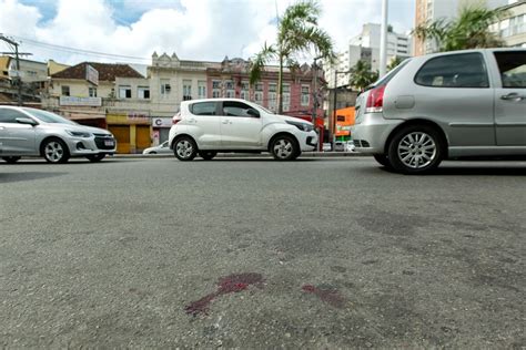 Jornal Correio Homem Baleado Nas Costas Em Assalto Na Regi O Da