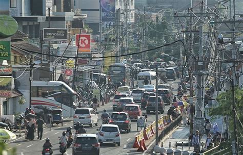 Parkir Liar Jadi Biang Macet Di Jalan Pasar Kembang Jogja Tiap Musim