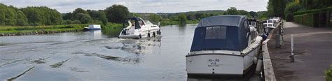 Thames Boating | Thames boat hire | River Thames Guide