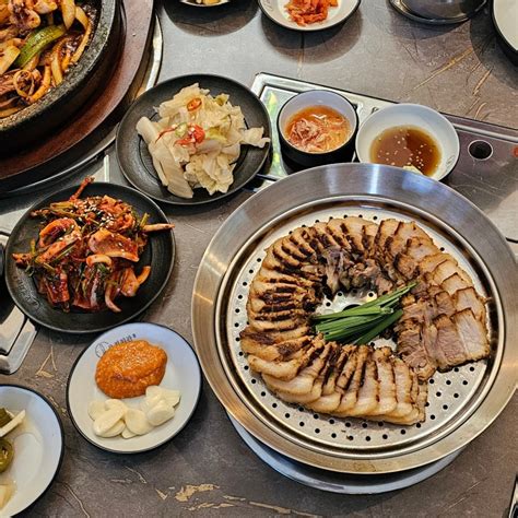 [신촌 오적회관] 신촌역맛집 점심 추천 오적한상 돌판오징어 꽃삼겹수육 오징어무침 오징어튀김 네이버 블로그