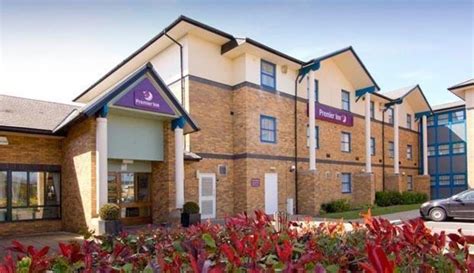 Premier Inn Wolverhampton - North | Wolverhampton 2020 UPDATED DEALS ...