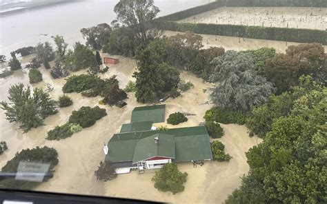 Neuseeland Zyklon Hochwasser Und Erdbeben