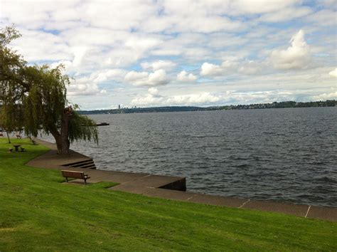 Downtown Kirkland waterfront