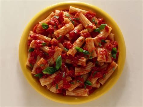 Ricetta Sugo Pomodoro E Basilico Donna Moderna