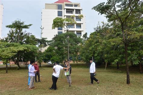 Penentuan Arah Kiblat Pembangunan Masjid Kampus