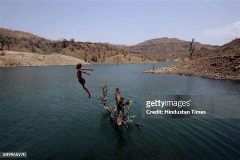 Sardar Sarovar Dam Project Photos and Premium High Res Pictures - Getty Images