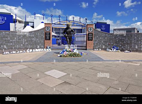 Dixie Dean statue outside Everton Football Club's Goodison Park Ground ...