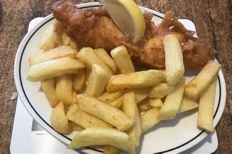 Famous Whitby Fish And Chip Restaurant Rated 10 Out Of 10 By Popular