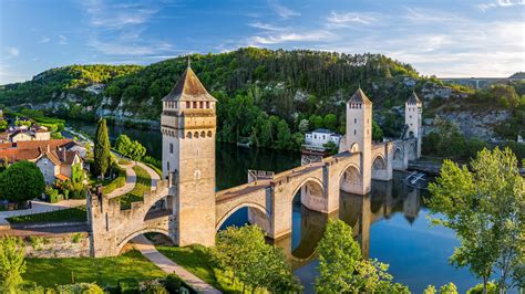 Pont Valentre Bridge Lot River West Of Cahors France K K Hd Travel