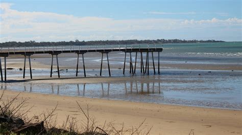 Hervey Bay Beaches - Wide Bay Kids