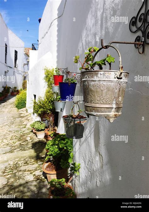 Pails Hi Res Stock Photography And Images Alamy