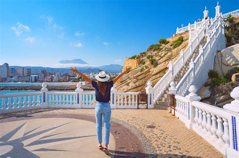 10 trucos para ahorrar en Benidorm Cómo pasarlo bien en Benidorm sin