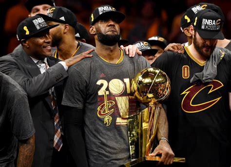 Cavaliers Fans Take Over Cleveland Streets And Fire Truck After Nba Finals Game 7 Win New York