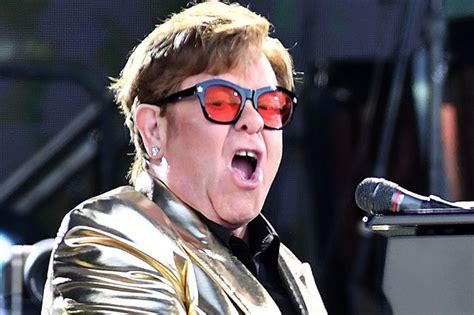 Elton John Left Glastonbury And Was Back At Home 30 Minutes After Set