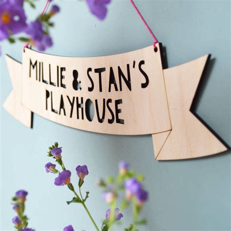 Personalised Wooden Hanging Sign – Modo Creative