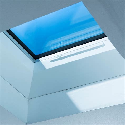 Triple Glazed Dome Rooflight with Sloping Kerb 600mm x 900mm | Roofing Ventilation