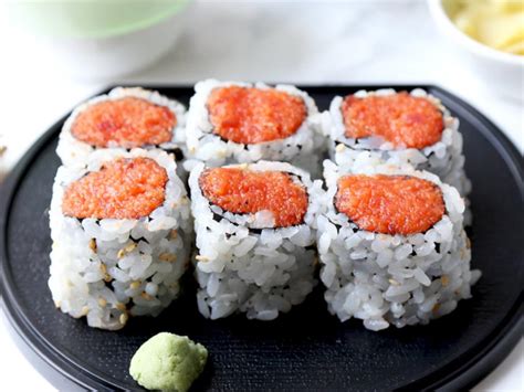 Spicy Tuna Roll Nutrition Facts - Eat This Much