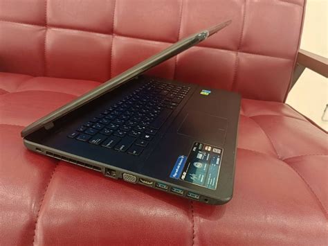 艾爾巴二手ASUS X751L I5 5200U 4G 1TB HDD 17吋 黑 二手筆電 新竹店 0539C 電腦及科技產品 桌