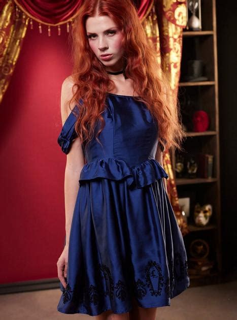 Interview With The Vampire Claudia Lace-Up Dress | Hot Topic