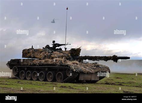 Combat tanks hi-res stock photography and images - Alamy