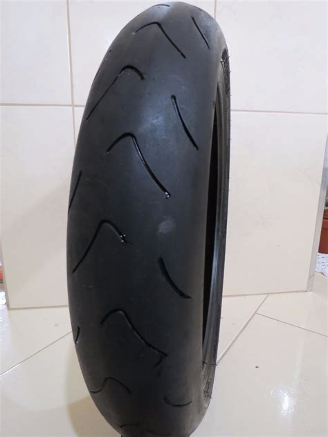 Pneu Metzeler K Bandit Srad Hornet Cbr R R