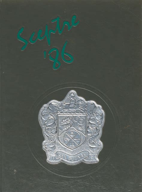 1986 yearbook from Rex Putnam High School from Milwaukie, Oregon for sale