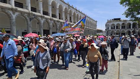 Protestas En Arequipa Marchas En Varios Sectores Contra Gobierno De