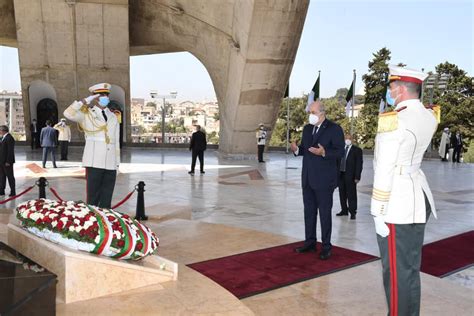 Anniversaire de l indépendance Le président Tebboune se recueille à