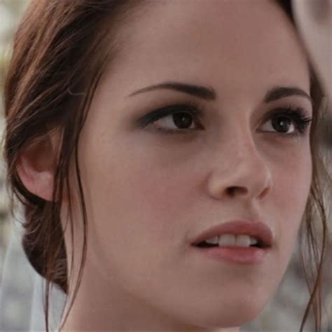 Bella Swan's Wedding Makeup in Breaking Dawn | POPSUGAR Beauty