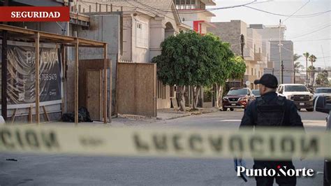 Muere albañil al caer de obra de condominios de lujo en la colonia