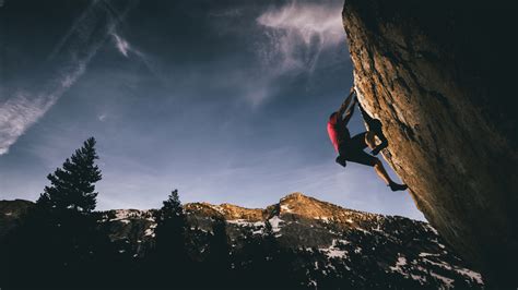 How To Get Better At Rock Climbing Advnture