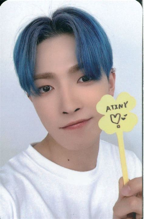 ATEEZ THE WORLD EP 2 OUTLAW HONG JOONG Trading Card ありある まんだらけ