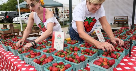 Cedarburg Strawberry Festival | Travel Wisconsin