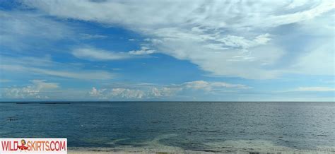 Hot Photos By Lionrynn Known As Lionrynn