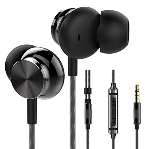 7 Best Wired Headphones With Mic October 2024