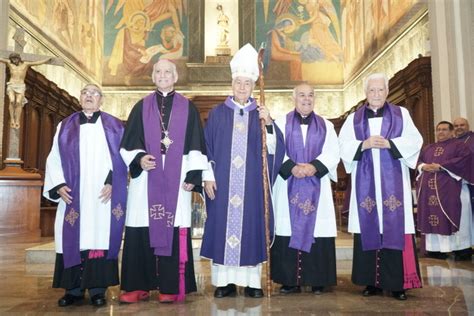 Cuatro Sacerdotes De La ArquidiÓcesis De Monterrey Reciben DistinciÓn