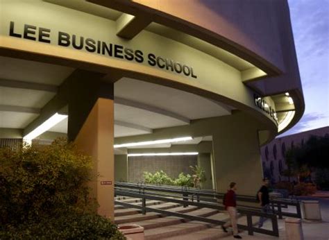 Lee Business School Maintains AACSB Accreditation in Business ...