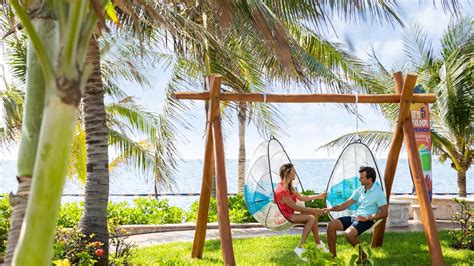 Cancún All-Inclusive Experiences | Margaritaville Beach Resorts