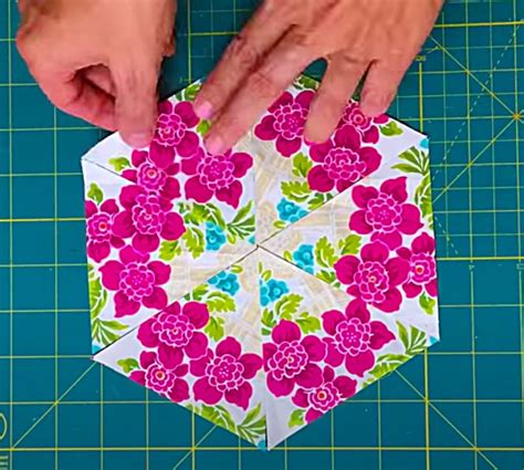 How To Make A Kaleidoscope Quilt