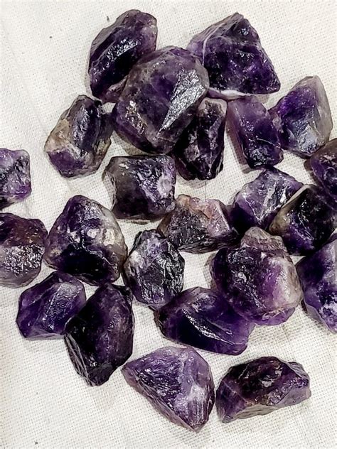 Purple African Amethyst Rough Raw Stone For Healing At Rs 1200 Kg In