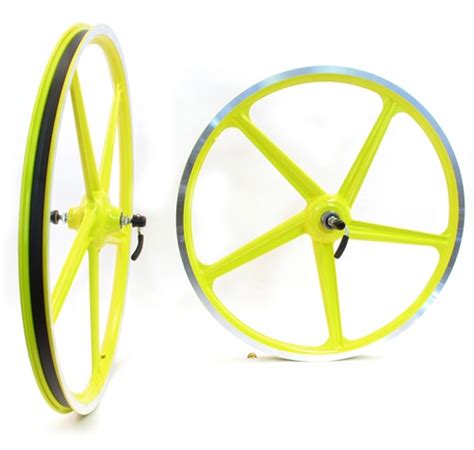 Grimeca 26 Yellow Bicycle Mag Wheel Set