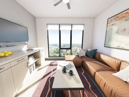 Champaign-Urbana (Illinois) Student Housing | Student.com