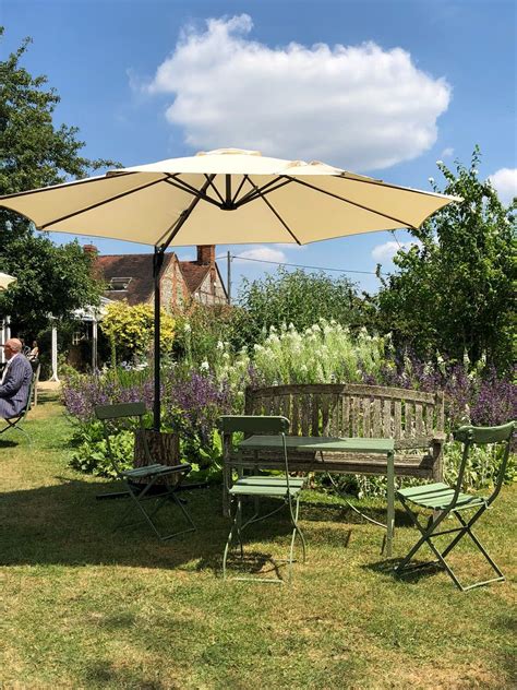 Getting to Sir Charles Napier Inn London by Bus or Train 3