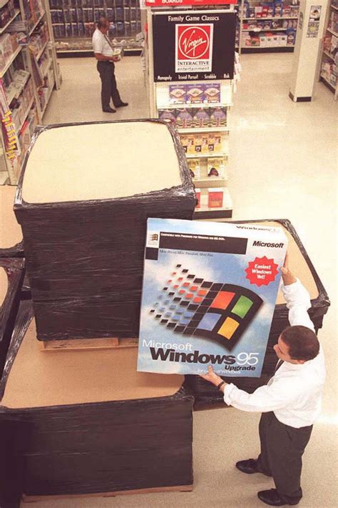 Remembering the hysteria over Windows 95 launch, 1995 - Rare Historical ...